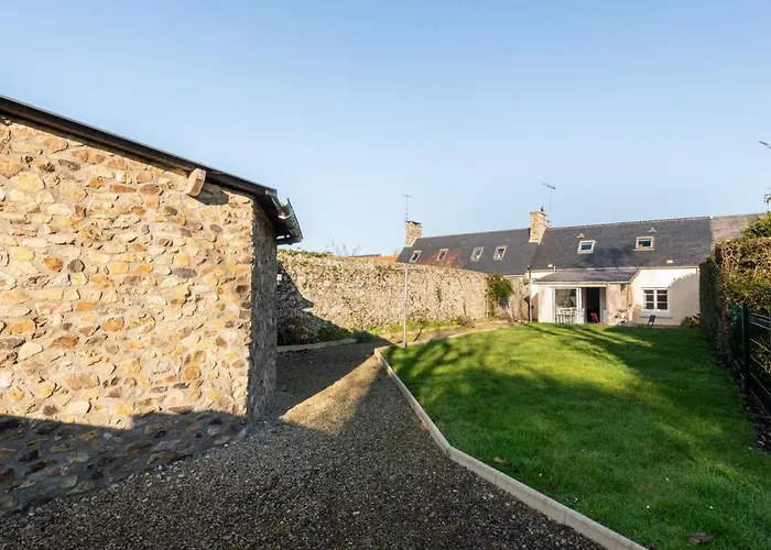 בית נופש La Peite Maison By Interhome