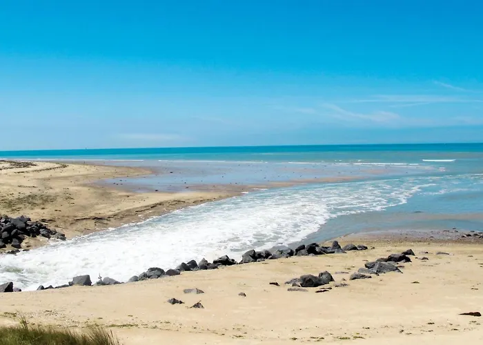 La Peite Maison By Interhome *